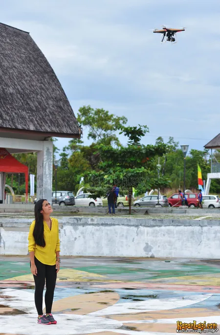 Foto Ayudia Bing Slamet