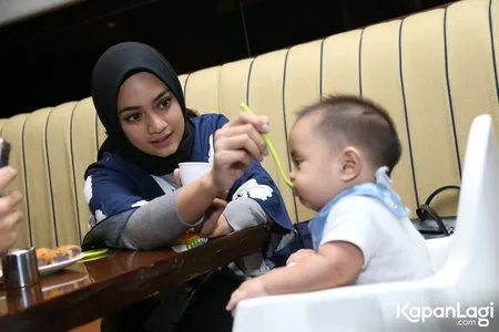 Foto Ayudia Bing Slamet