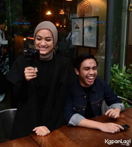 Foto Ayudia Bing Slamet