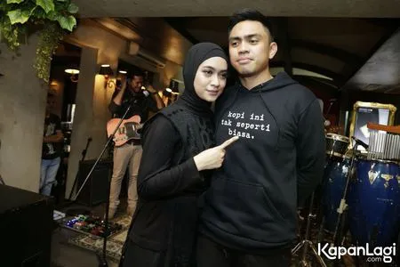 Foto Ayudia Bing Slamet