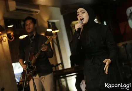 Foto Ayudia Bing Slamet