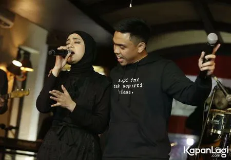 Foto Ayudia Bing Slamet