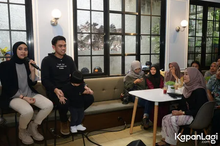 Foto Ayudia Bing Slamet