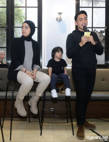 Foto Ayudia Bing Slamet