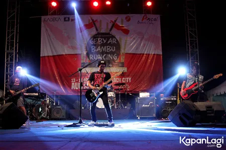 Foto Azka Rocket Rockers