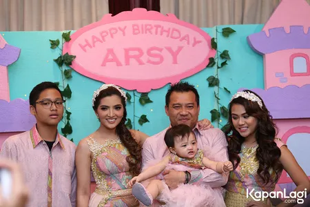 Foto Azriel  Hermansyah