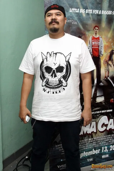 Foto Bagus Netral