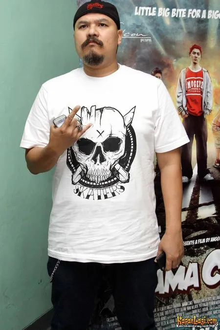 Foto Bagus Netral