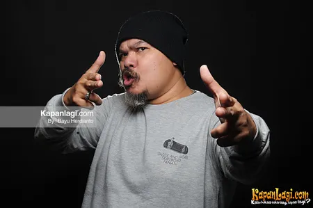 Foto Bagus Netral
