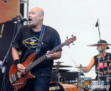 Foto Bagus Netral