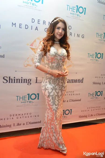 Foto Barbie Kumalasari