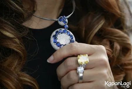 Foto Barbie Kumalasari