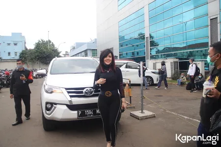 Foto Barbie Kumalasari