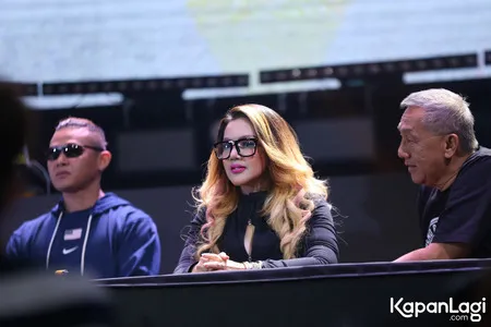 Foto Barbie Kumalasari