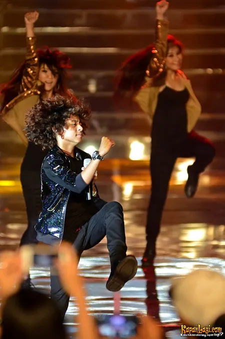 Foto Bastian Steel
