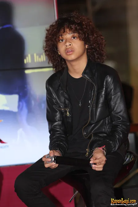 Foto Bastian Steel