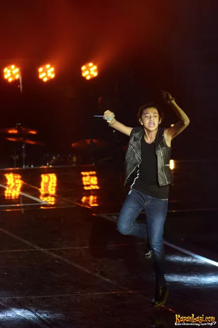 Foto Bastian Steel