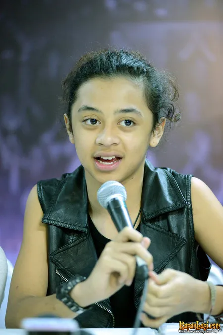 Foto Bastian Steel