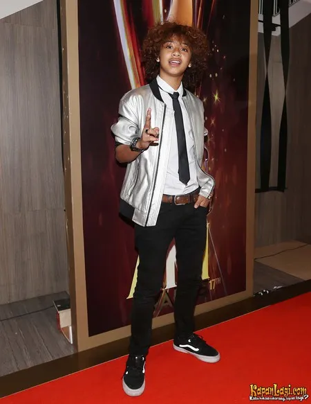 Foto Bastian Steel