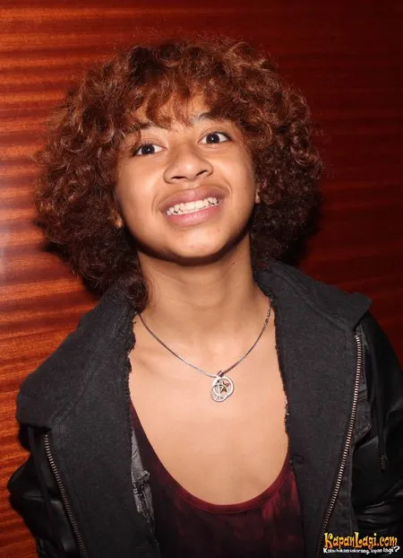 Foto Bastian Steel
