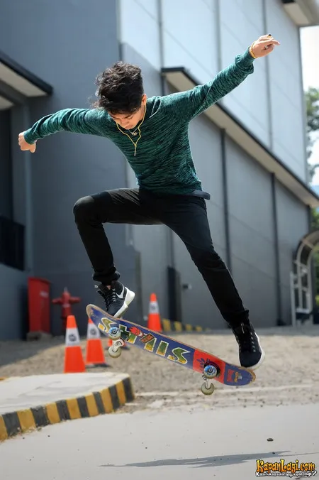 Foto Bastian Steel