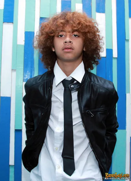 Foto Bastian Steel