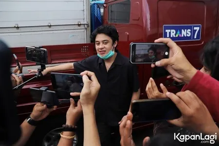 Foto Bastian Steel