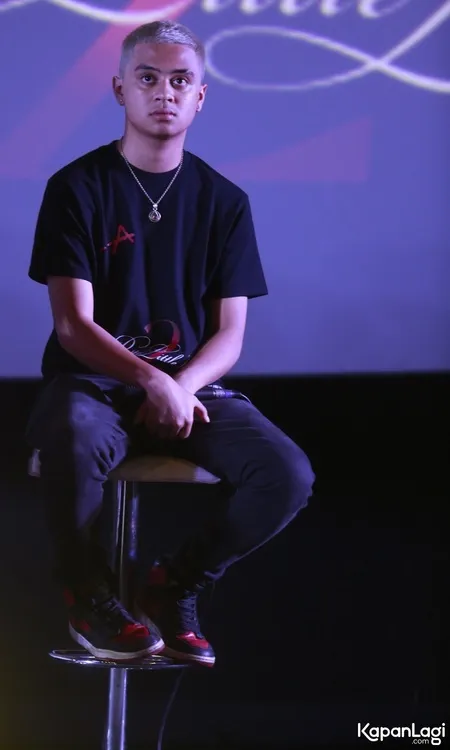 Foto Bastian Steel
