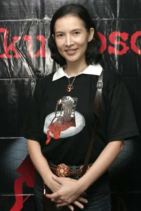 Foto Bella Esperance Lee