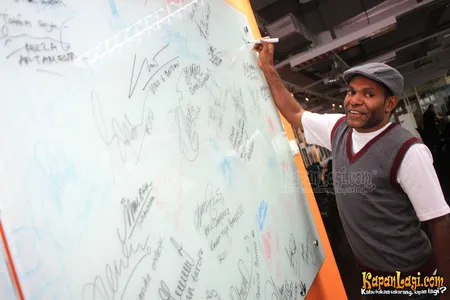 Foto Benyamin Lagowan