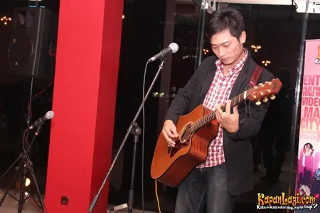Foto Berry Pratama