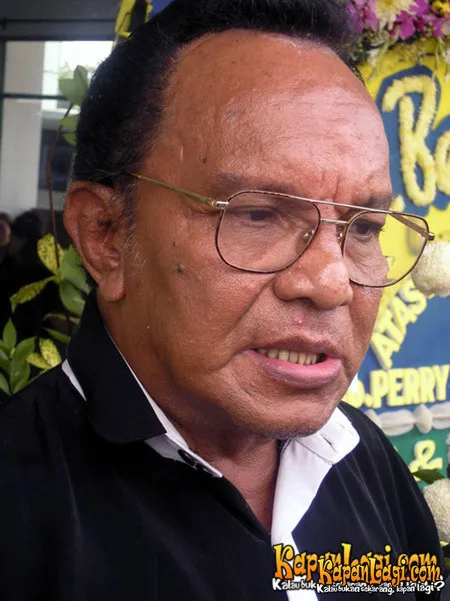 Foto Bob Tutupoli