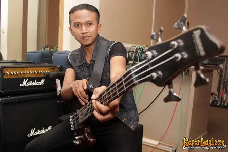 Foto Boimk Eighteen Plus Band