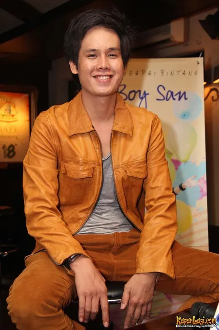 Foto Boy San