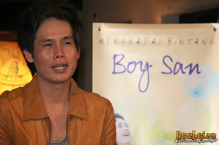 Foto Boy San