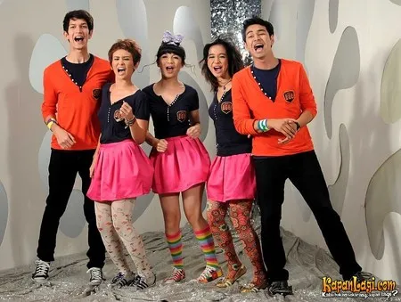 Foto Bukan Bintang Biasa