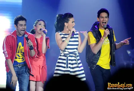 Foto Bukan Bintang Biasa