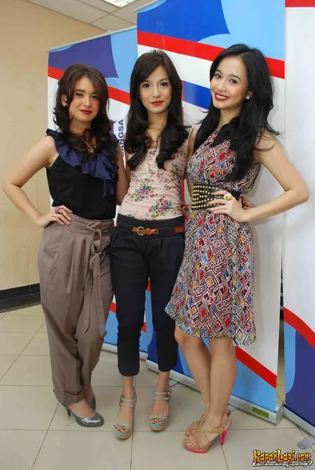 Foto Bukan Bintang Biasa