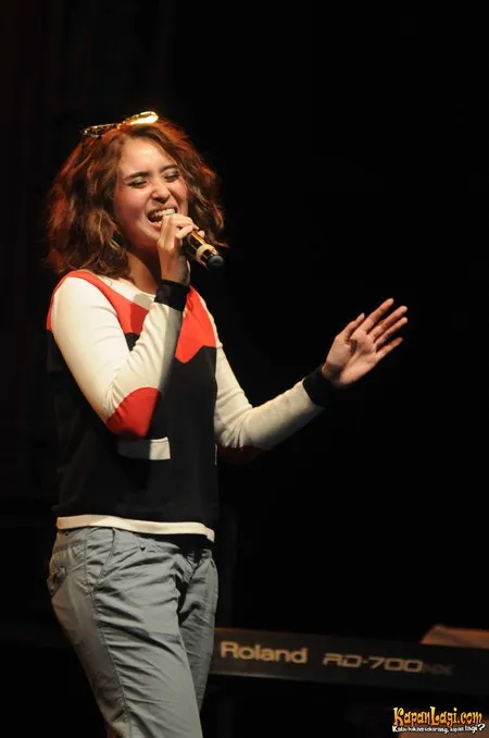 Foto Bukan Bintang Biasa