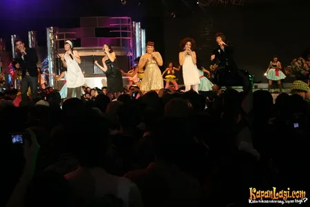 Foto Bukan Bintang Biasa