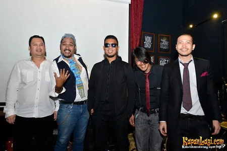 Foto Bunga Band