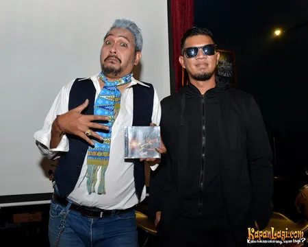 Foto Bunga Band