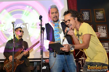 Foto Bunga Band