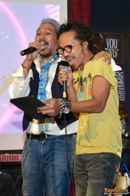 Foto Bunga Band