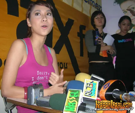 Foto Bunga Citra Lestari