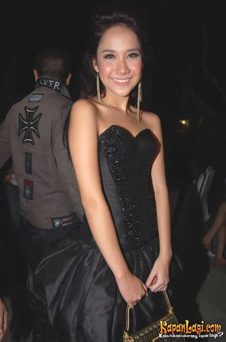 Foto Bunga Citra Lestari