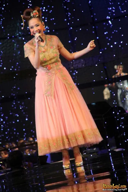 Foto Bunga Citra Lestari