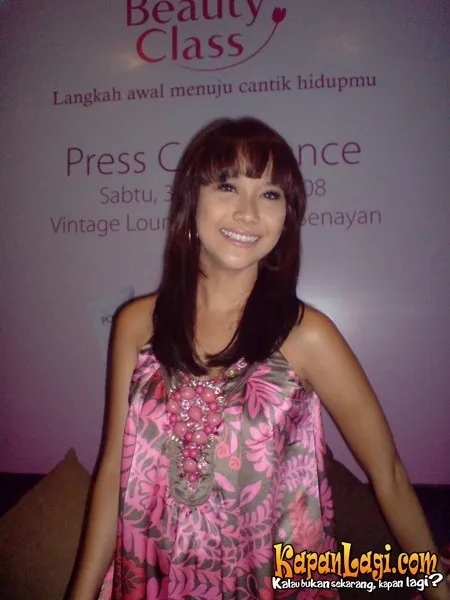 Foto Bunga Citra Lestari