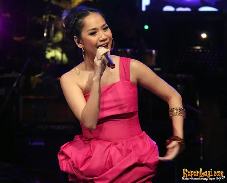 Foto Bunga Citra Lestari