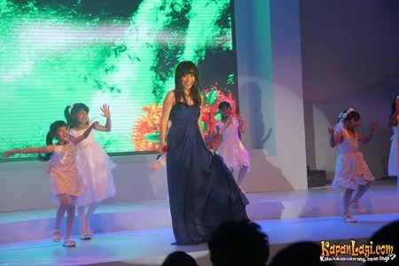 Foto Bunga Citra Lestari